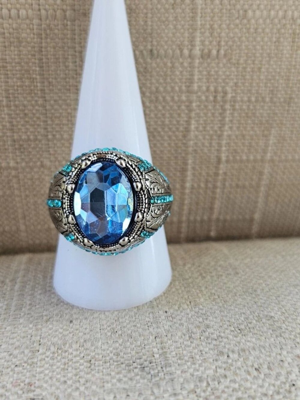 Turkish Style Men Ring Blue Crystal Centered Fashion Jewelry Size 10 New - Picture 13 of 13